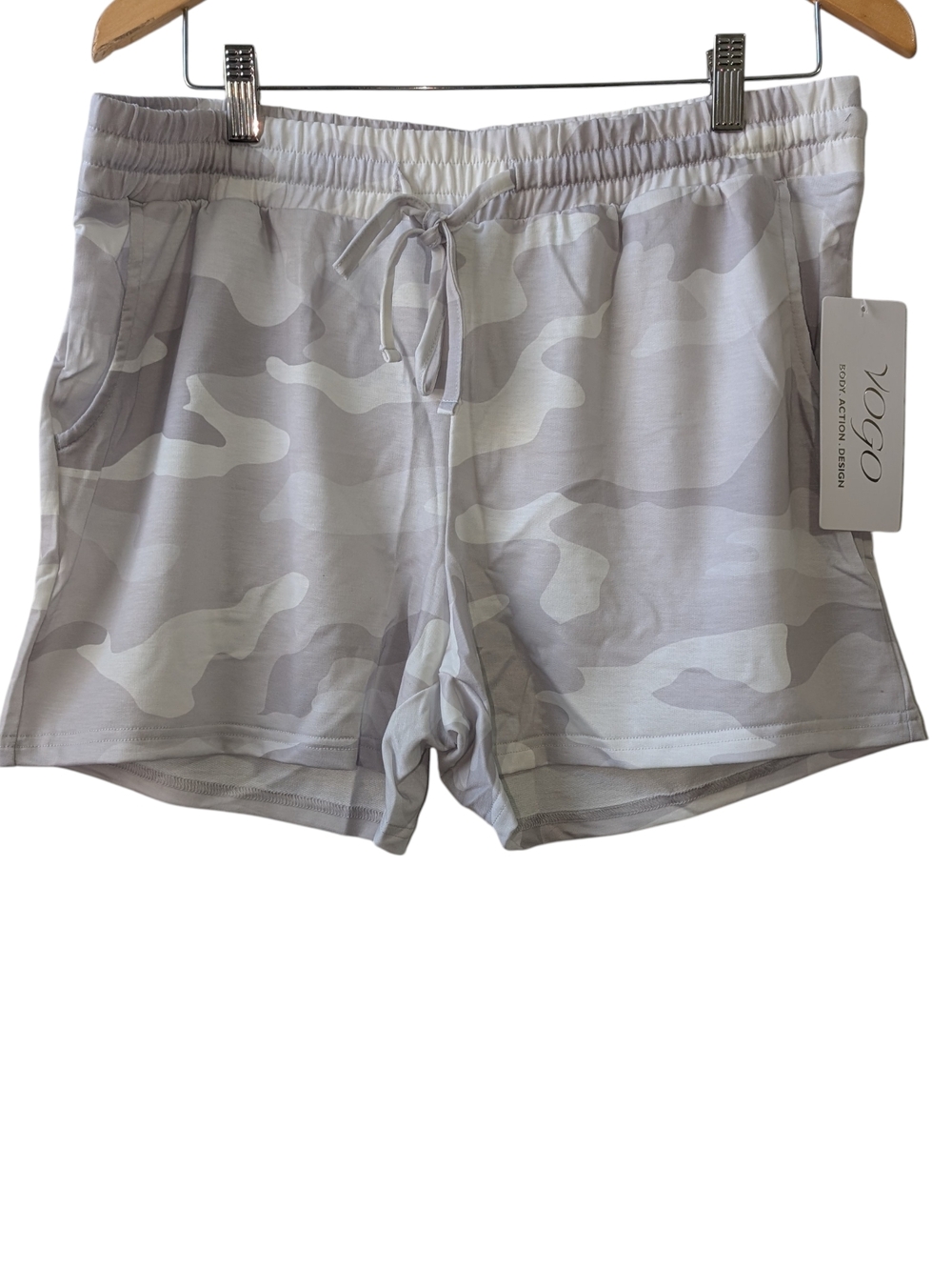 VOGO WOMEN'S WHITE CAMO DRAWSTRING SHORTS SIZE XL